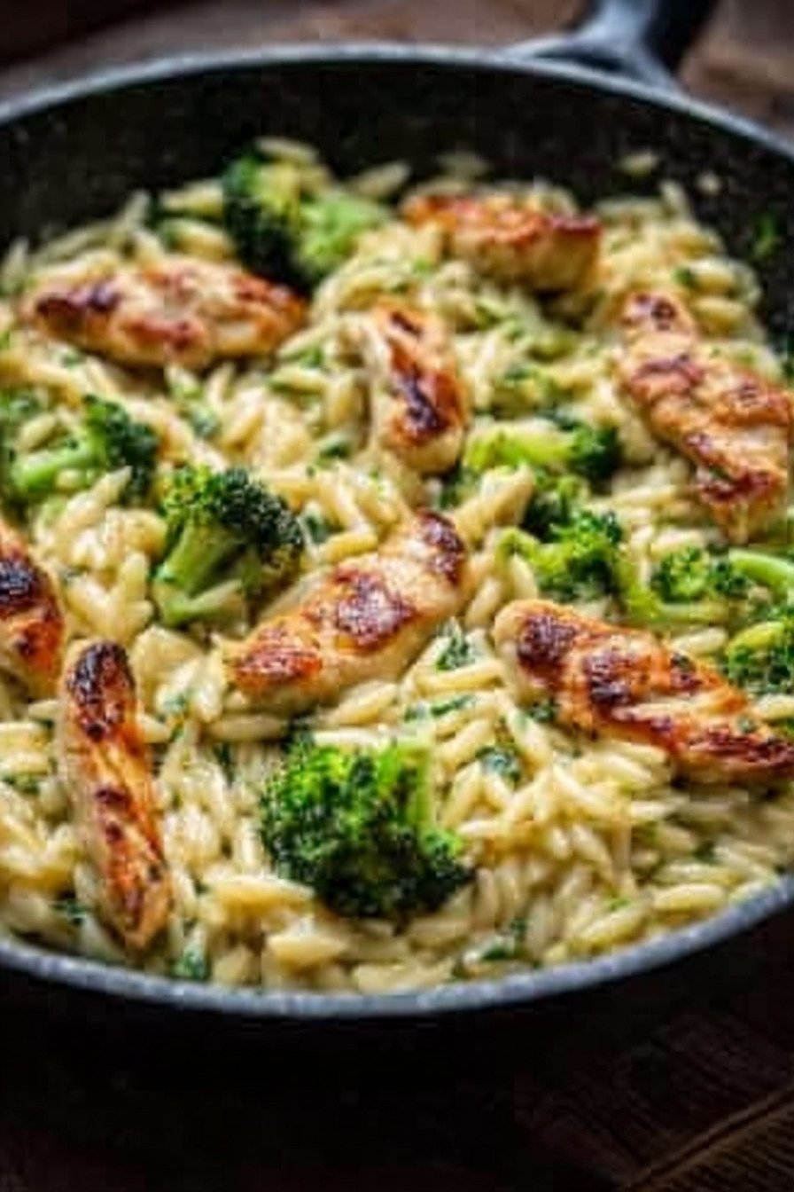 Cremige Hähnchen-Orzo-Pfanne mit Brokkoli: Ein herzhaftes Pfannengericht recipe tips